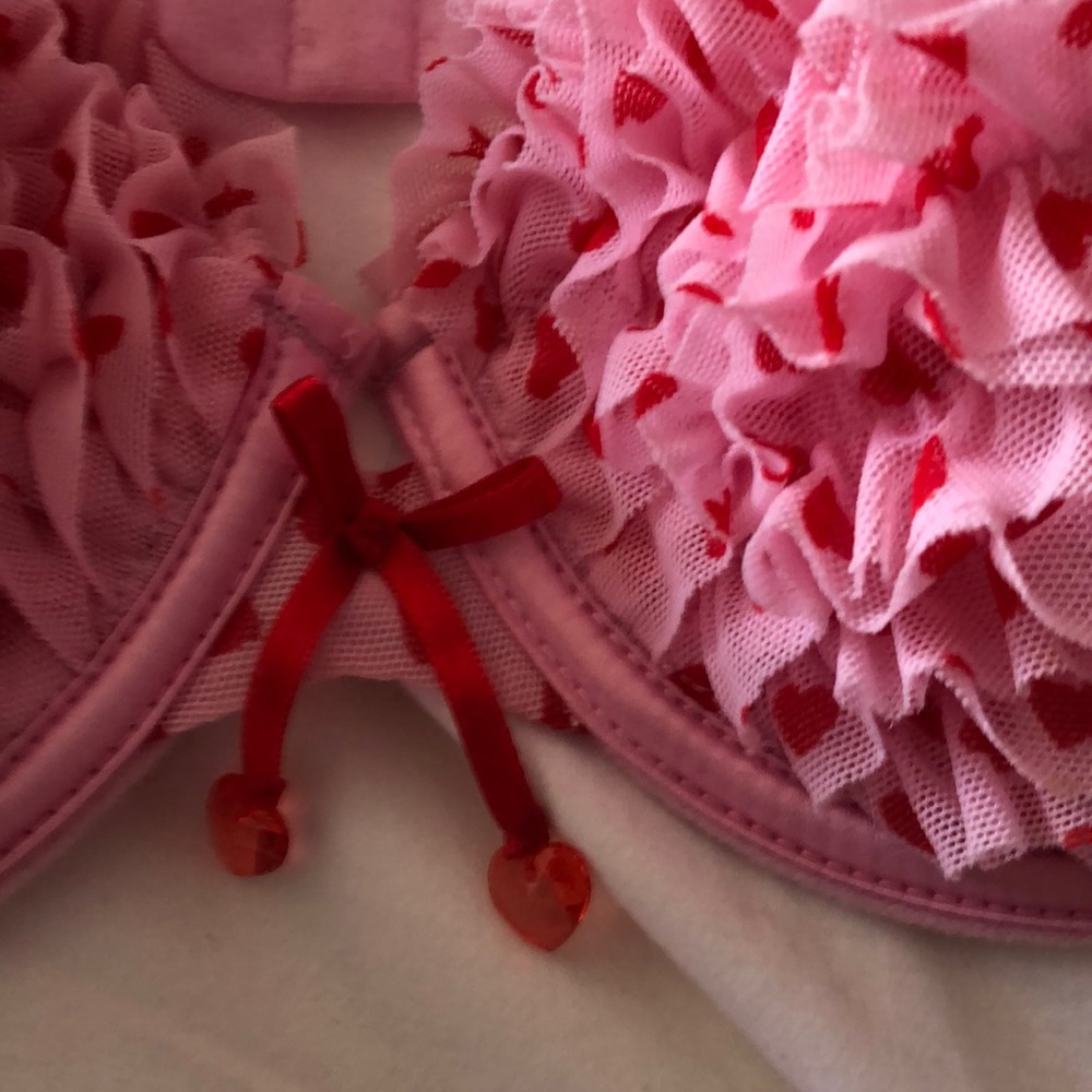 New bra - Picture 3 of 5